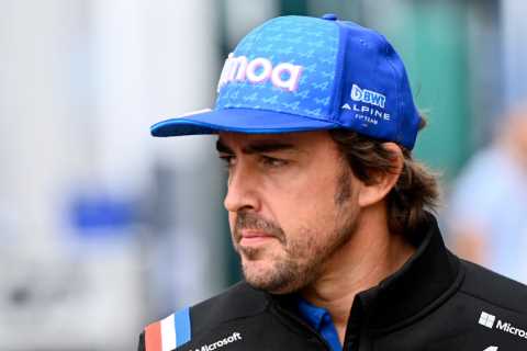Fernando Alonso to join Aston Martin F1 team from rivals Alpine next season to replace retiring Sebastian Vettel