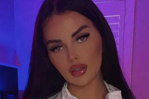 OnlyFans star and racing driver Renee Gracie told she is ‘real life Barbie’ as she goes braless in open jacket