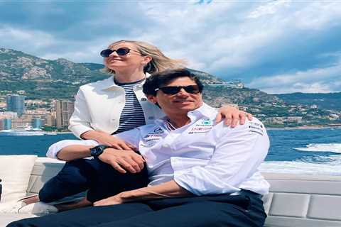 These F1 Millionaires Are Living Their Best Yacht Life (And I'm Jealous)